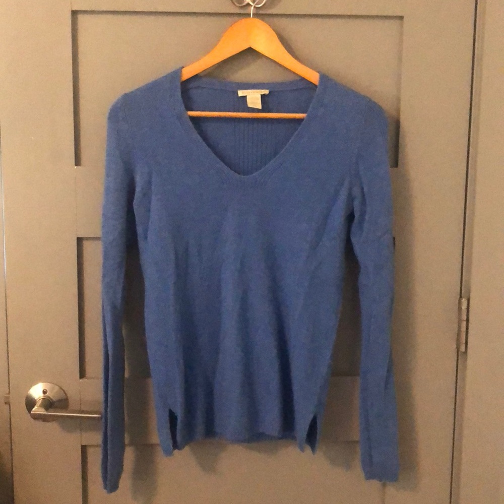White & Warren V-Neck Cashmere Sweater